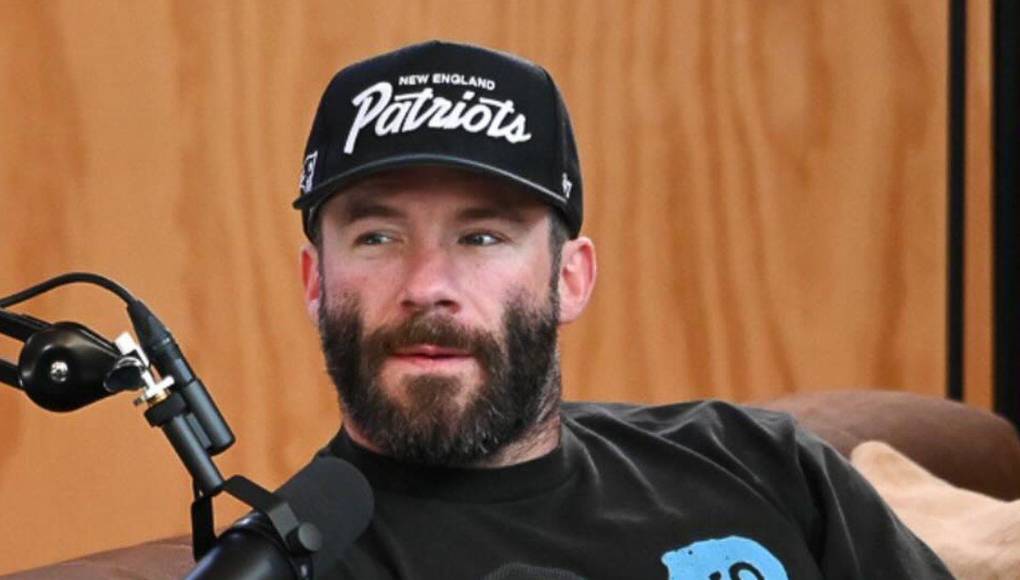 Edelman tiene una segunda cosa en común con Gerard Piqué, y es que también es diez años menor que la cantante (37).