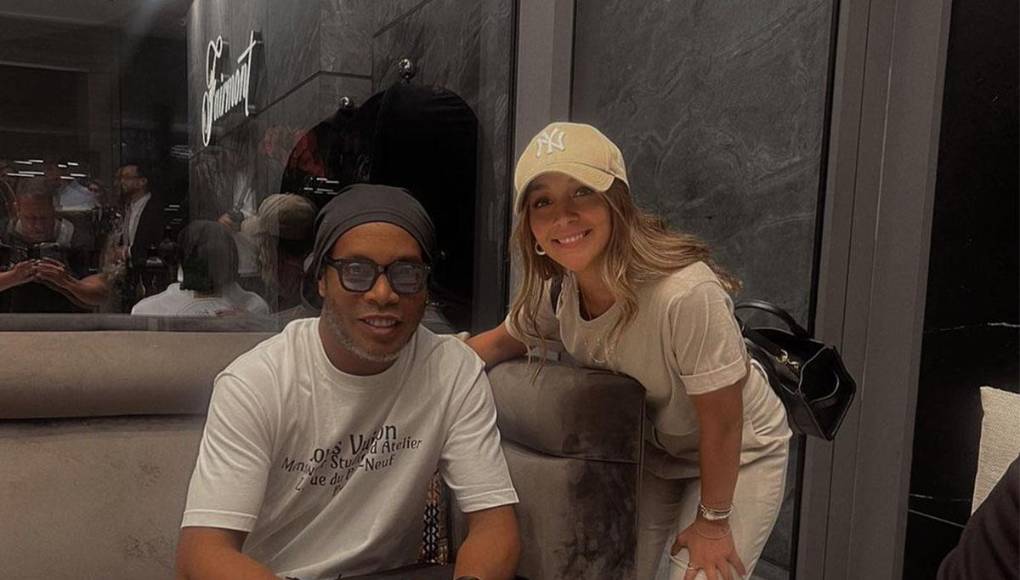 Nuni se ha dado el lujo de compartir con varias figuras del fútbol, entre ellas Ronaldinho.