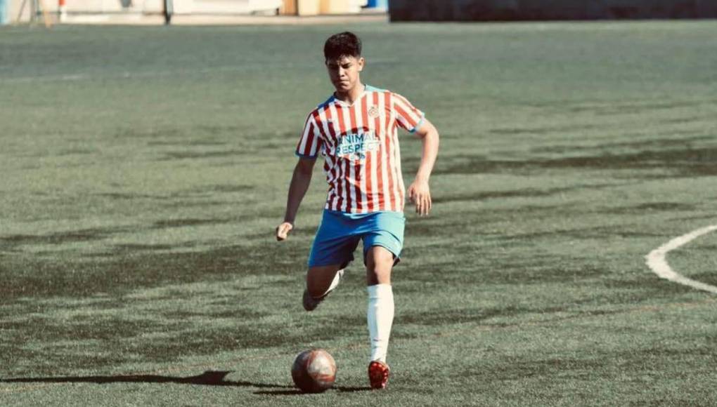Actualmente el hijo de padres hondureños lleva seis años jugando en las divisiones inferiores del Girona de España.