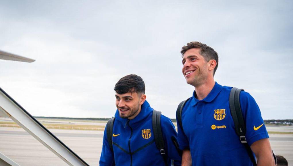 Cuerpo técnico y jugadores del FC Barcelona aterrizaron en Madrid para disputar el clásico.