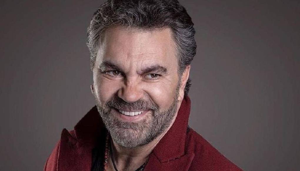 Al momento, Manuel Mijares no se ha pronunciado respecto a estas contundentes declaraciones de Alicia.