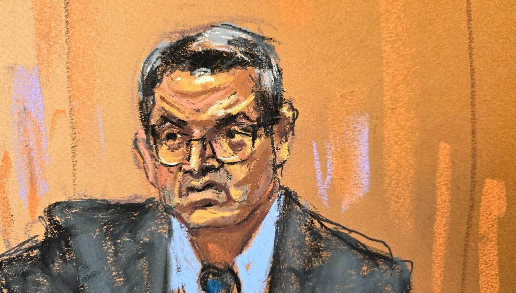 Juan Orlando Hernández dijo a la Fiscalía no conocer a los hermanos Valle Valle, sin embargo la fiscalía presentó la foto en la que ellos aparecían con él.