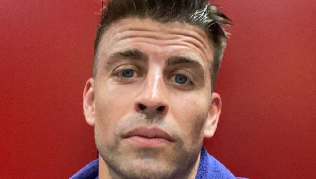 Piqué se encuentra en medio de una intensa tormenta judicial. Desde septiembre de 2023, la Unidad Central Operativa (UCO) de la Guardia Civil ha mantenido bajo escrutinio sus actividades financieras en busca de algún movimiento vinculado a Luis Rubiales o algunos de los directivos de la Real Federación Española de Fútbol (RFEF).