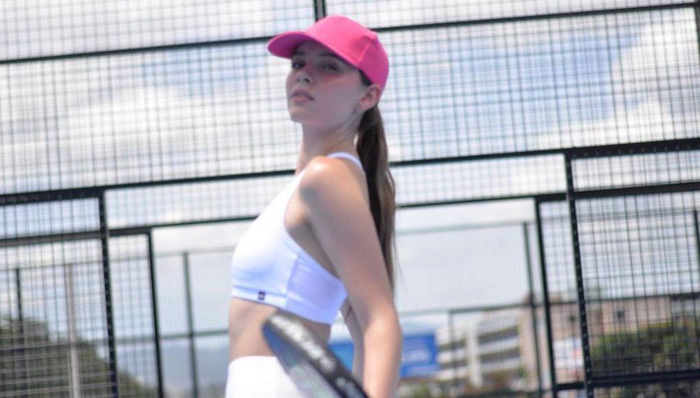 @Ceciliagarciap_ es la cuenta de Instagram de la hermosa joven capitalina.