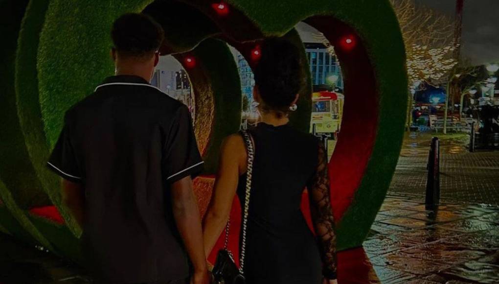 El hondureño Keyrol Figueroa subió estas imágenes en su cuenta de Instagram. El nombre de su pareja es Gisele y el jugador luce muy enamorado.