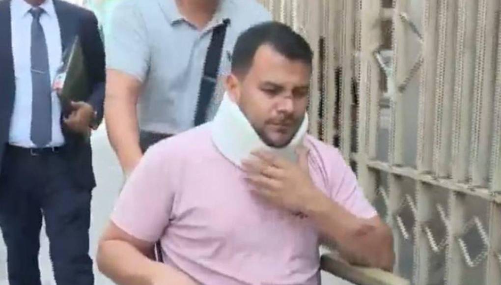 “Yo pedí que le compraran un saquito porque la semana pasada me dijo ‘papi, sólo necesito ir a comprar un saquito, ya tengo 85 lempiras’. Queremos honrarlo como el pastor que siempre dijo que quería ser”, dijo entre lágrimas el exjugador Rubén Matamoros.