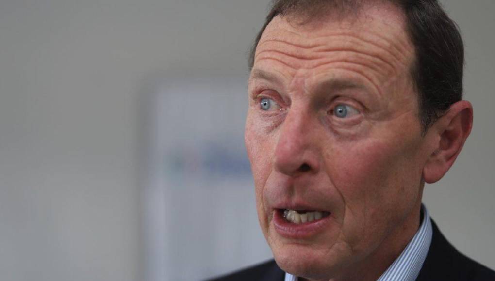 Emilio cuenta con 60 años de edad y es una leyenda del Real Madrid.