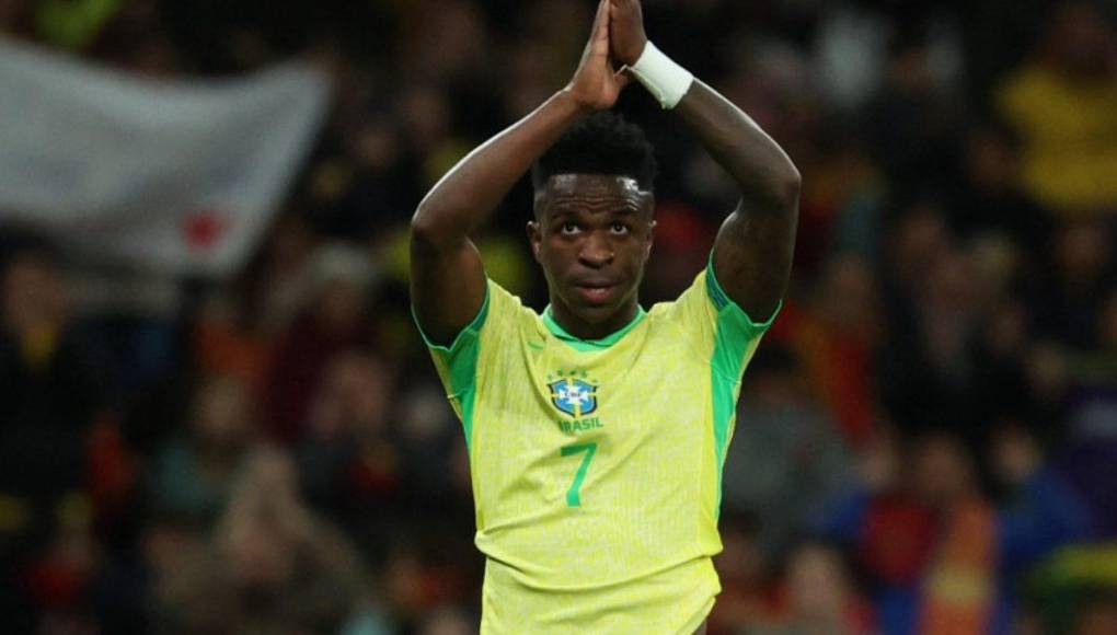 El problema para esos clubs interesados en el brasileño es que el <b>Real Madrid </b>no piensa traspasar a Vinicius y él tampoco tiene previsto, por ahora, dejar el Bernabéu.