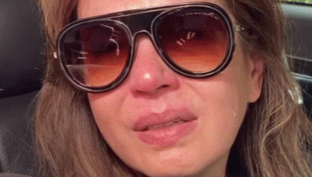 “Yolanda no ha estado sintiéndose bien, tuvo una recaída después de grabar el programa, en esto que tiene del ojo, la aneurisma, pero tenía muy mal su ojito y lleva varios días así, postrada, sintiéndose mal y obviamente toda la gente que la quiere, le manda buena vibra y todo”, reportó.