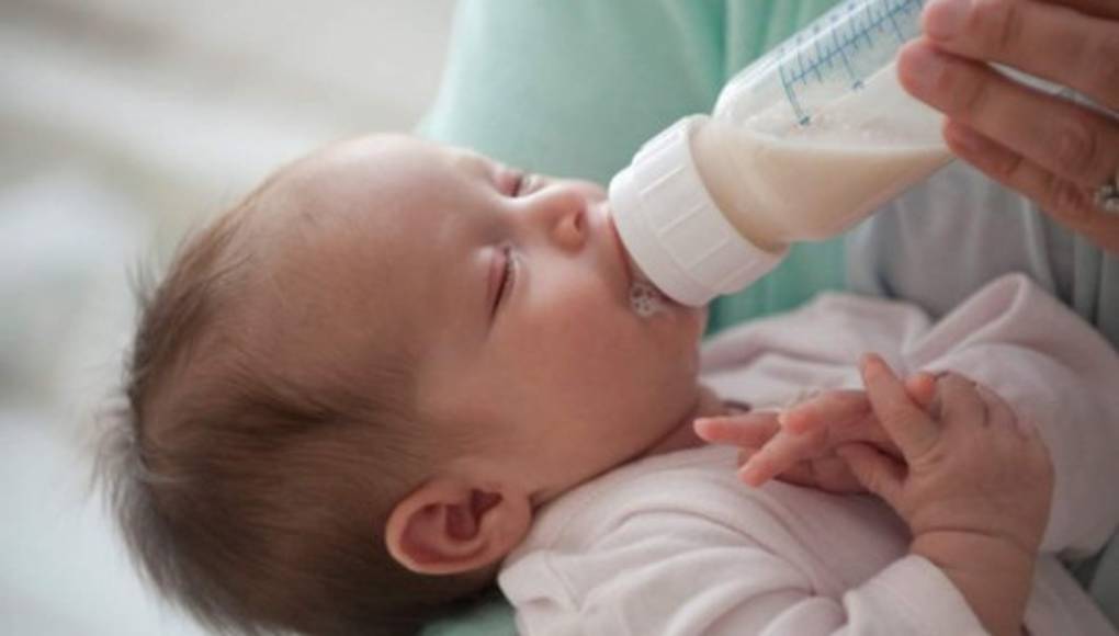 Si se usa de forma segura, la leche materna donada puede ayudar a los bebés prematuros