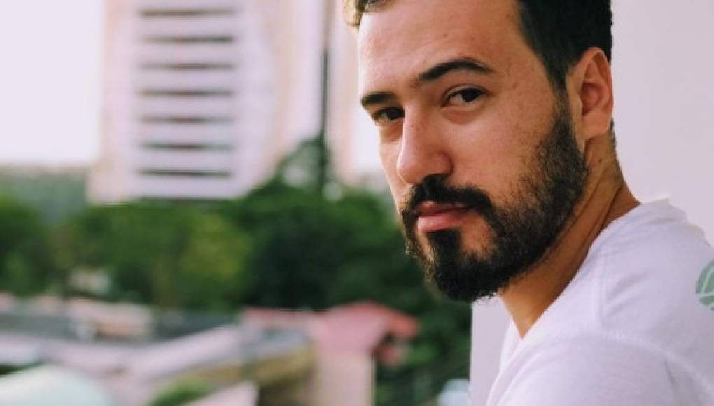 Su amigo ha cambiado mucho&nbsp;&nbsp;&nbsp;&nbsp;