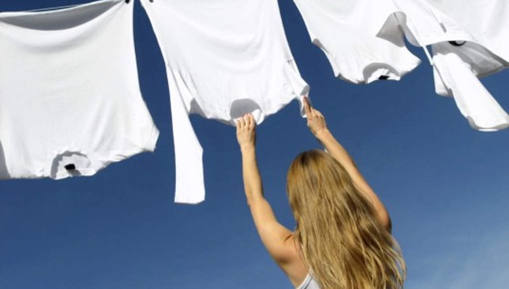 Nueve consejos para cuidar sus prendas al momento de lavarlas