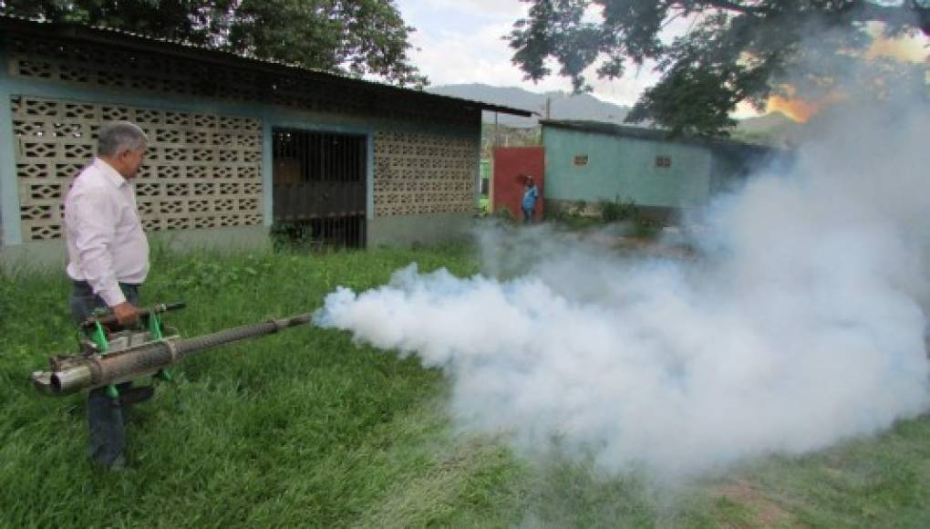 40,000 casos de dengue van en 2015 en Honduras