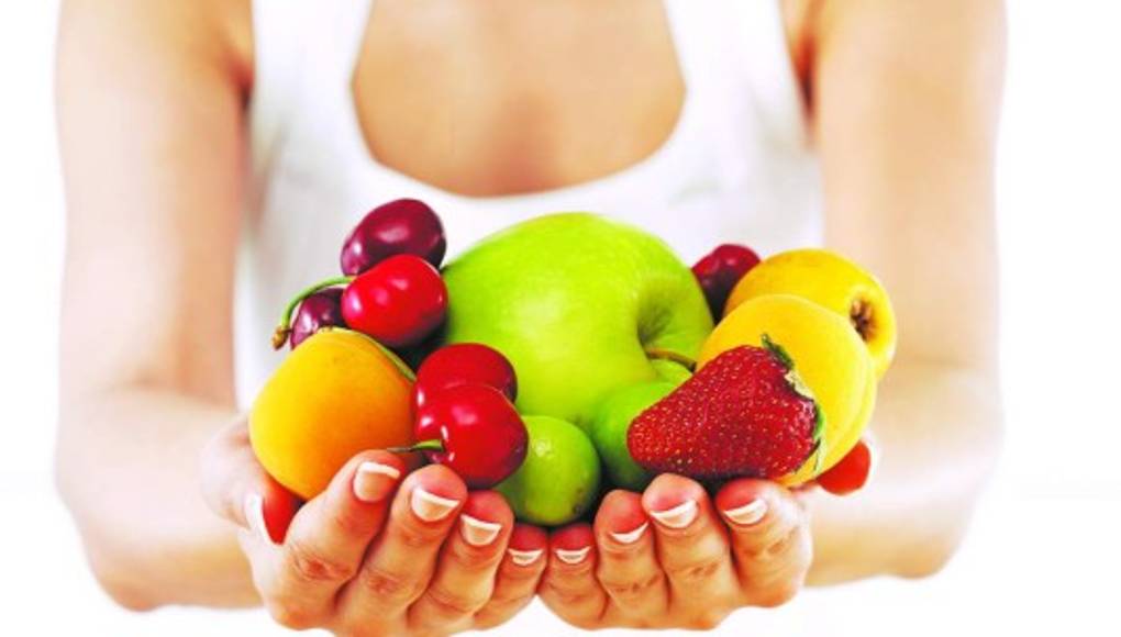 Tos y carraspeo son síntomas del reflujo gastroesofágico