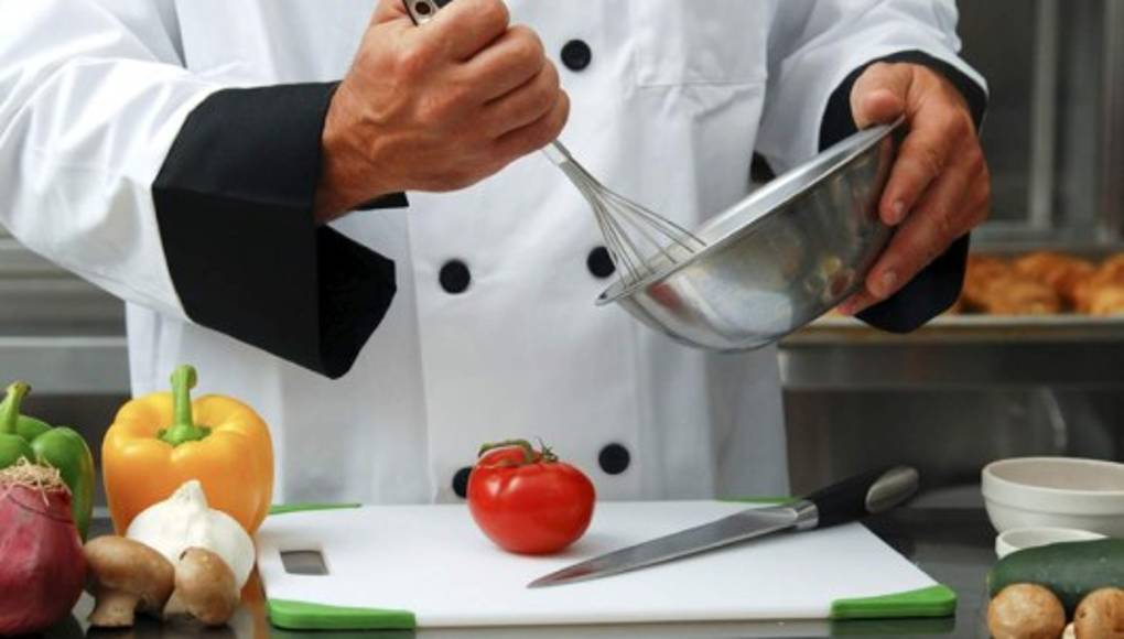 Es cocinero y descubrió que padece de Sida