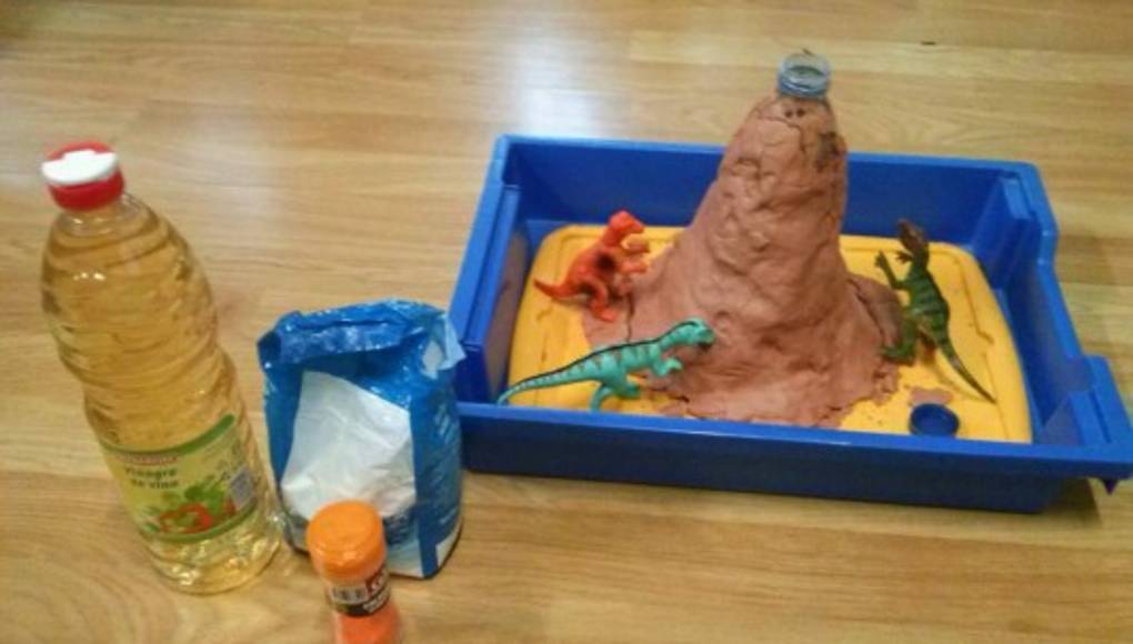 Pasos para hacer un volcán de arena