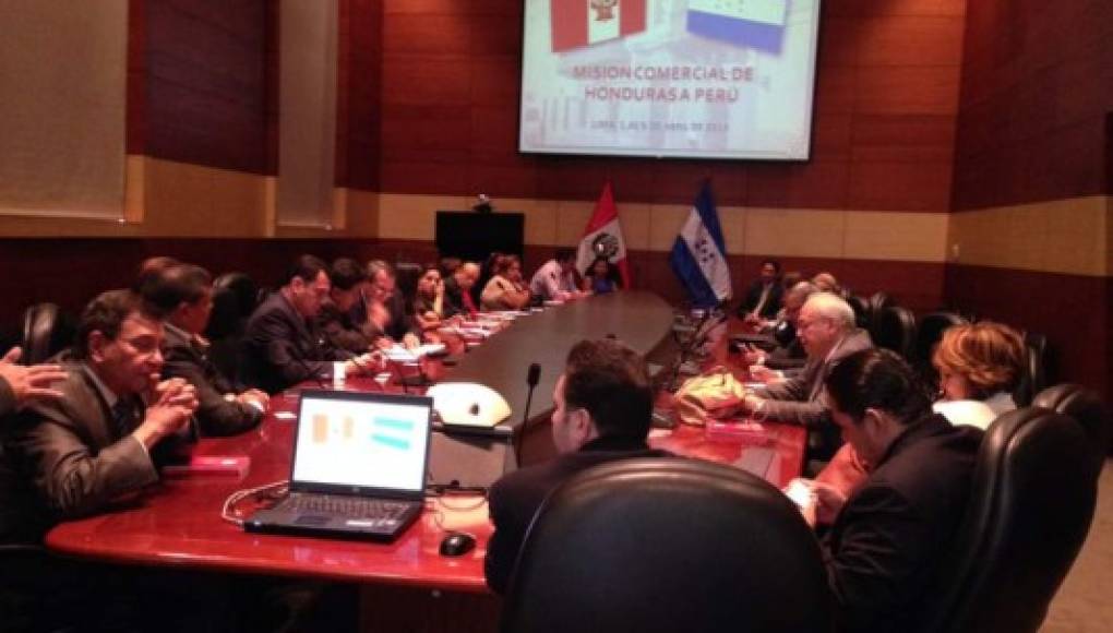 Honduras y Perú se reunirán para cerrar TLC