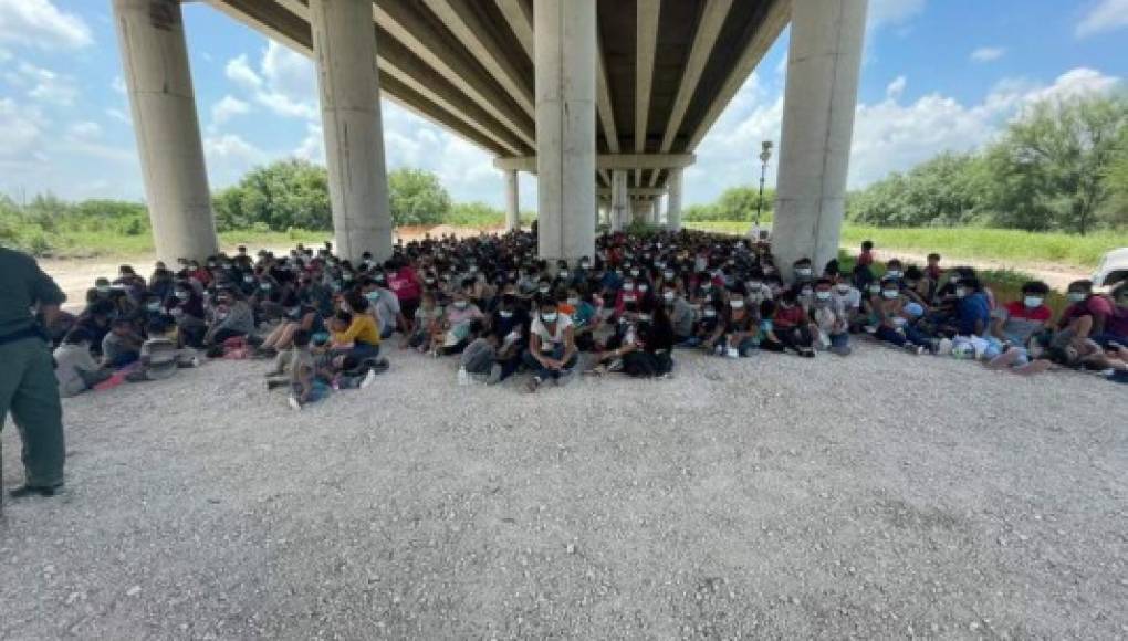 Se disparan detenciones de inmigrantes en sur de Texas