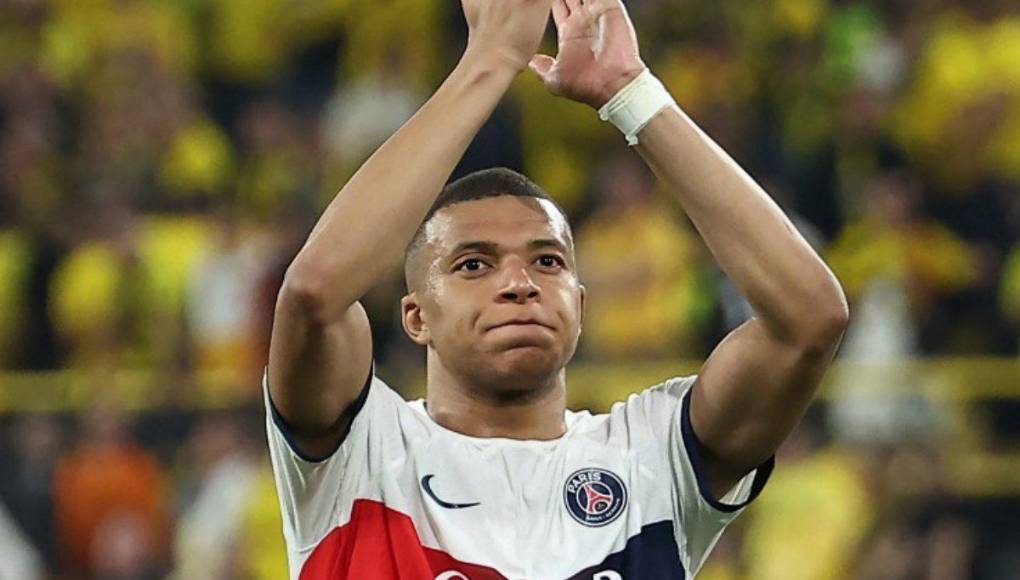 El Parque de los Príncipes fue el estadio en el que tanto PSG como Borussia <b>Dortmund</b>, que coincidieron en su grupo de la primera fase, arrancaron su camino en esta edición, con victoria francesa entonces por 2-0.