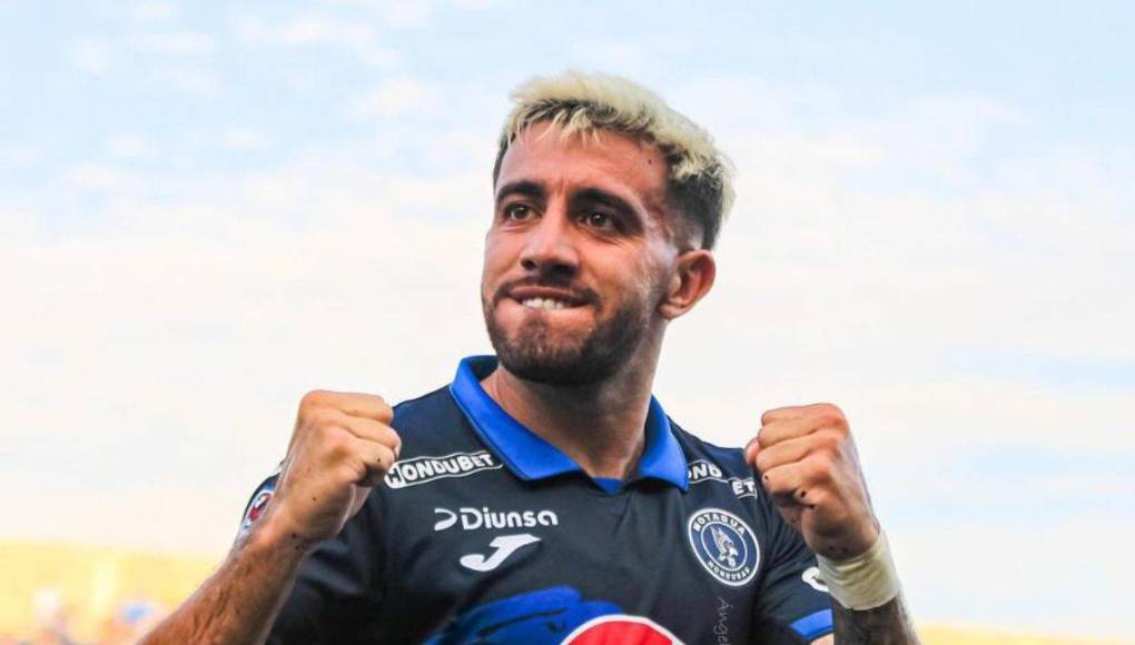 Agustín Auzmendi encuentra nuevo amor al conquistar a reina de belleza hondureña