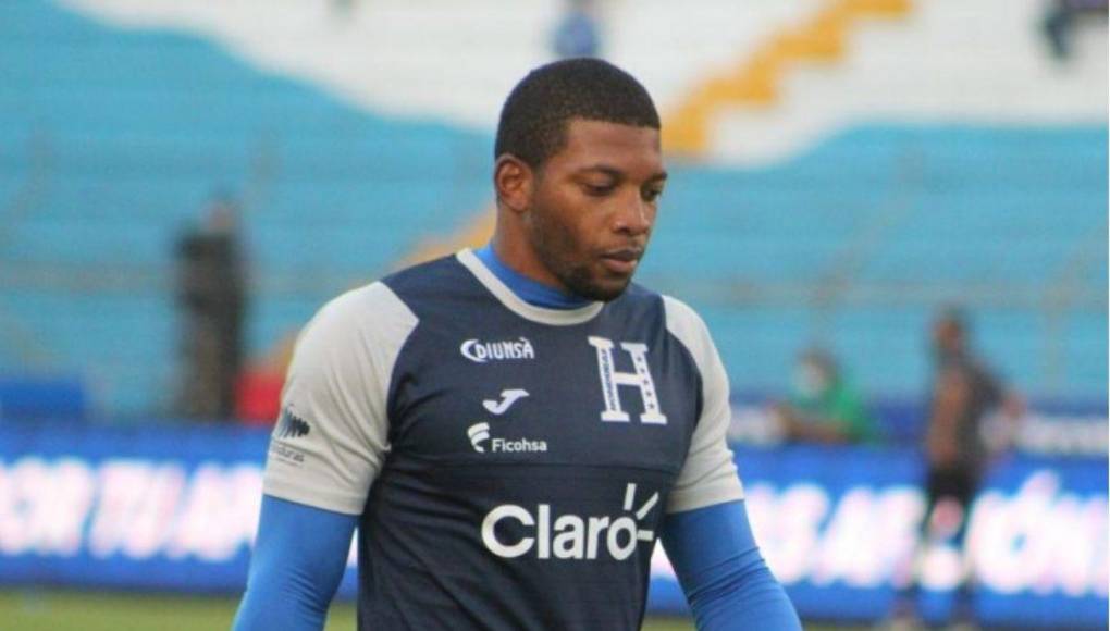 Luis Aurelio “Buba” López: El portero pintaba para reemplazar a Menjívar en la selección de Honduras, sin embargo, se lesionó y no logró recuperarse a tiempo.