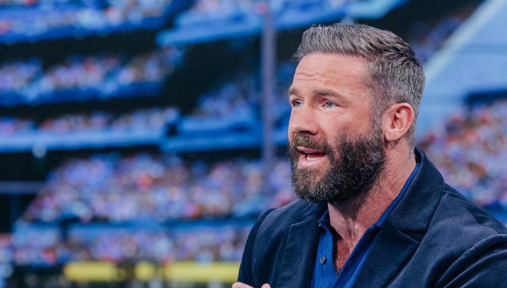 Fue educado como cristiano, pero aceptó su fe judía recientemente.