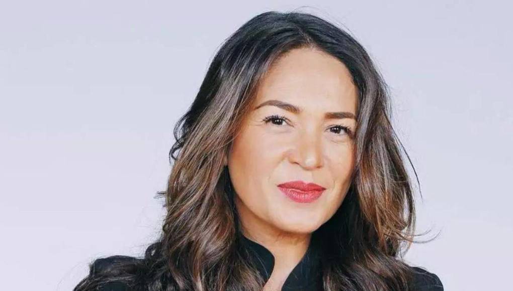 “Si Yolanda no estuvo en el cumpleaños de Montse fue porque no se ha sentido muy bien últimamente. Y es por eso que el otro día (ayer 22 de abril) les decíamos ‘por favor, vamos a pedir por la salud de Yolanda’ y hoy les vuelvo a decir lo mismo”, dijo el pasado 23 de abril la periodista.