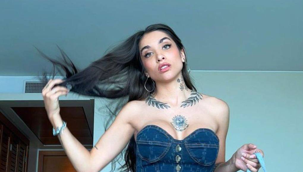 Inmediatamente, el catalán la interrumpió diciendo entre risas: “Joder... ¿quién va a Bolivia?. Jodido”.