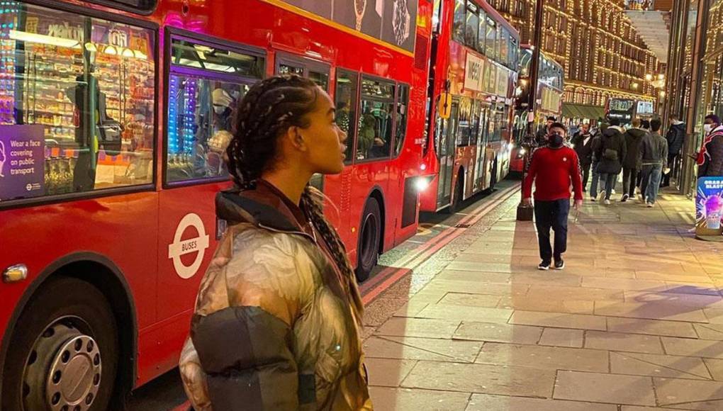 La pareja de Keyrol Figueroa al parecer es una talentosa al baile y ha participado en varios concursos.