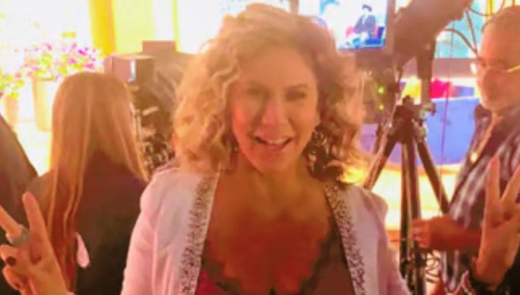 La conductora mexicana, quien era hermana de la actriz Mónika Sánchez y prima de Marco Antonio Regil, falleció en Miami, donde residía desde hace años.