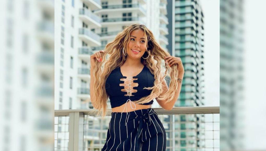 Tras mudarse a Estados Unidos, la originaria de San Pedro Sula realizó uno que otro arreglito estético, sin embargo, para muchos Elsa Oseguera seguía siendo de las más hermosas de Honduras. 