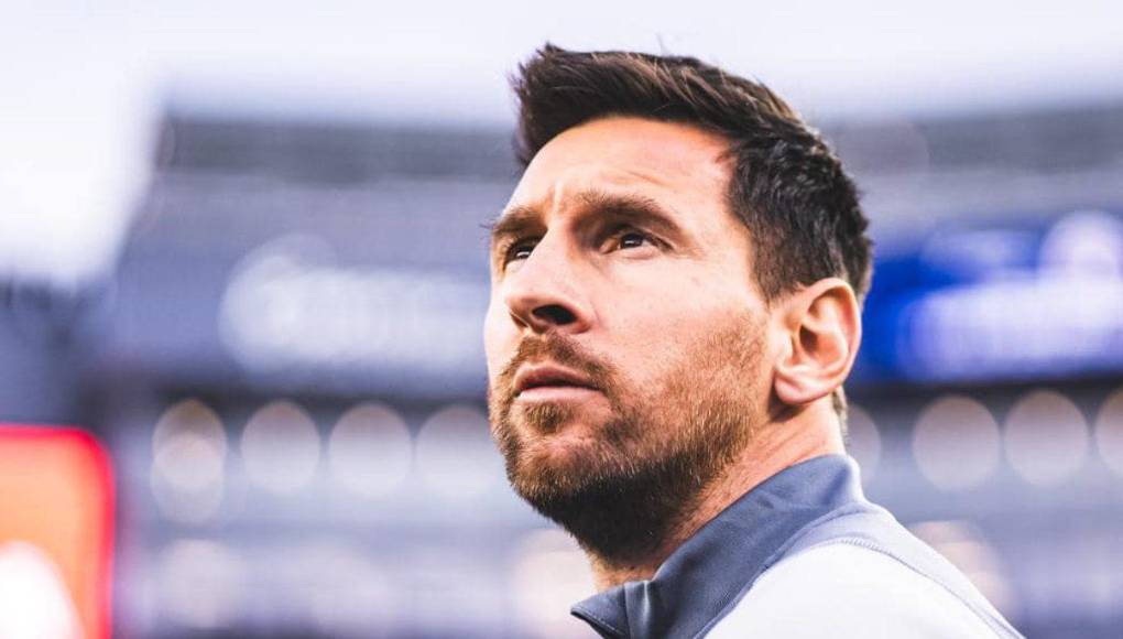 De acuerdo a The Objective, Messi habría expresado su preocupación “por la significativa reducción de su sueldo millonario debido a la pandemia de coronavirus”, interacción con Rubiales a través de una llamada de Piqué.