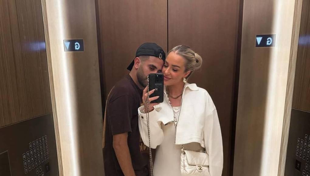 La esposa de Riyad Mahrez, Taylor Ward, habló abiertamente sobre las dificultades de adaptarse a la vida en Arabia Saudita .