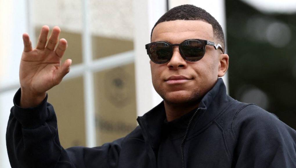 Este tipo de concesiones no son habituales en el club merengue, aunque quizás con una estrella como Kylian Mbappé hay que hacer una excepción. 