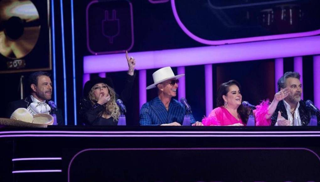 Entre los integrantes se encuentran Isabel Lascurain junto a Joss Álvarez, Alicia Villarreal y su hija Melenie Carmona, Eduardo Capetillo y Eduardo Capetillo Gaytán, Mijares con su hija Lucero Mijares, y Erik Rubín, quien compite con Mía Rubín Legarreta.