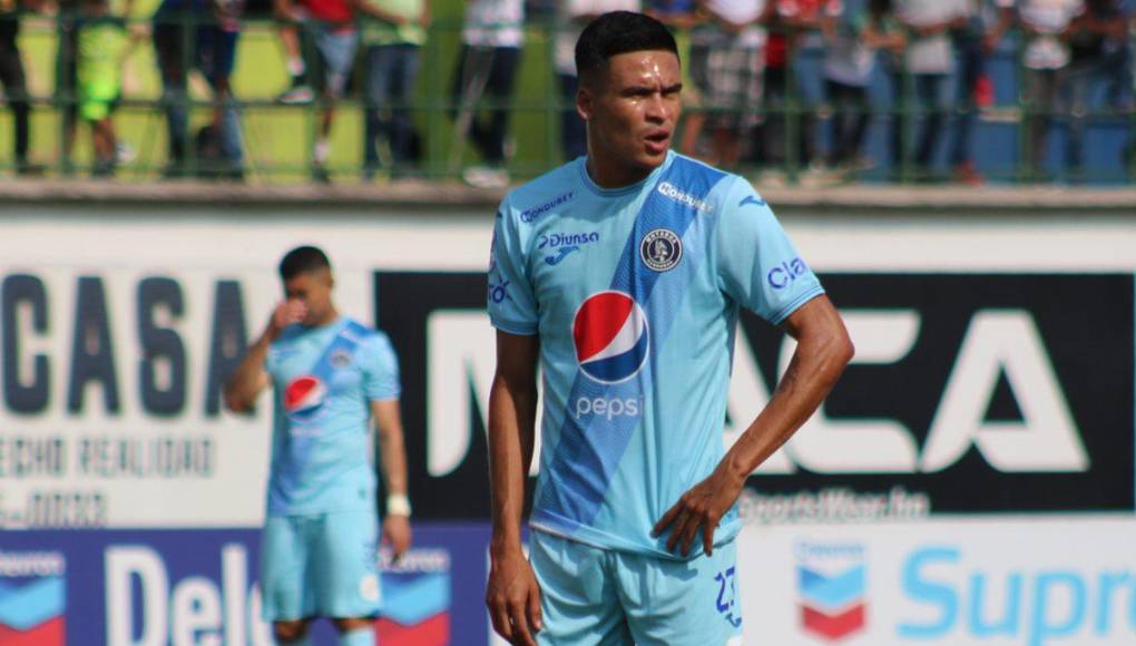 ”Camellito” Delgado: El centrocampista de contención finalizó su contrato con Motagua y no se le renovará. 