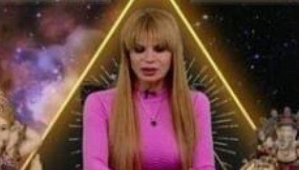 Mhoni Vidente actualmente acumula más de 6 millones de seguidores en sus redes sociales donde comparte contenido del horóscopo astral.