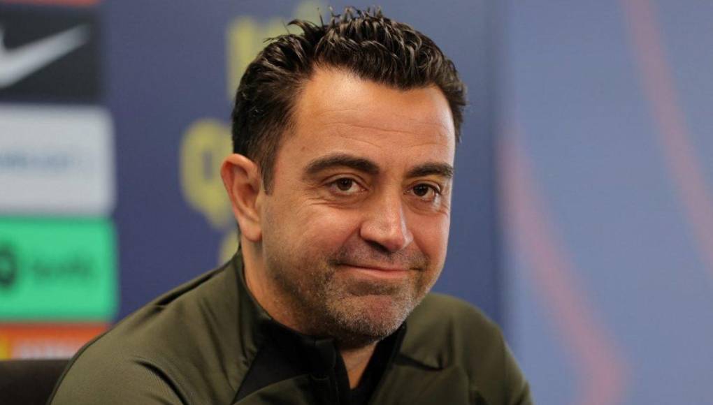 Xavi se retractó y decidió seguir en el FC Barcelona de cara a la próxima campaña.