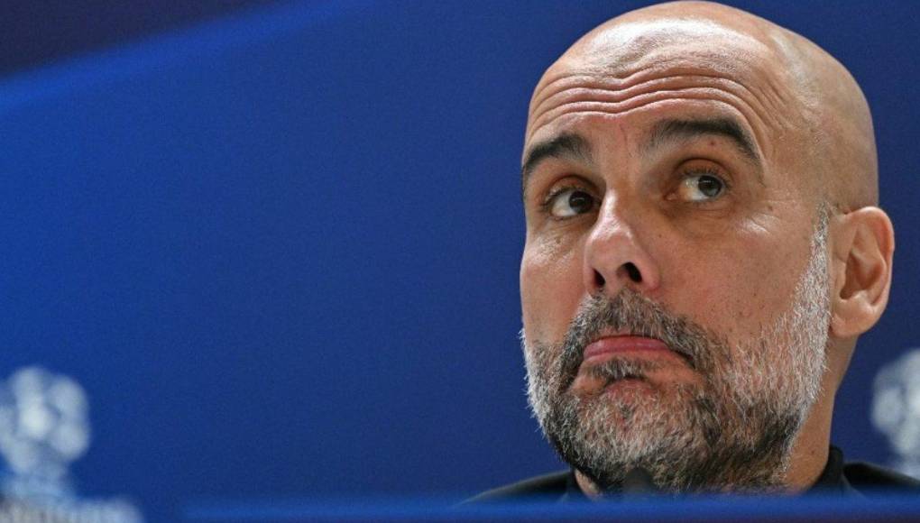 Pep Guardiola, DT del Manchester City, se pronunció sobre la decisión del Real Madrid: “‘Estoy curioso por verlo. No he estado nunca en un estadio con techo. Igual en pretemporada en Estados Unidos, pero no en un partido oficial y tengo ganas de verlo. El año pasado ya estaba casi acabado. ¿Ahora ya está?’’, dijo el estratega.