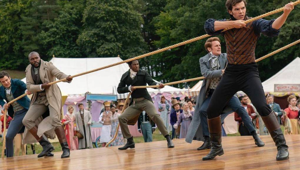 En 2010, hizo su debut televisivo en la serie adolescente de la BBC Two, The Cut, interpretando a Luke Attwood.En 2013, debutó en el escenario profesional como suplente de Elder Price en el West End en The Book of Mormon.De 2016 a 2017, protagonizó la serie del Disney Channel, The Lodge, como Ben Evans, y también contribuyó a las bandas sonoras de la serie.