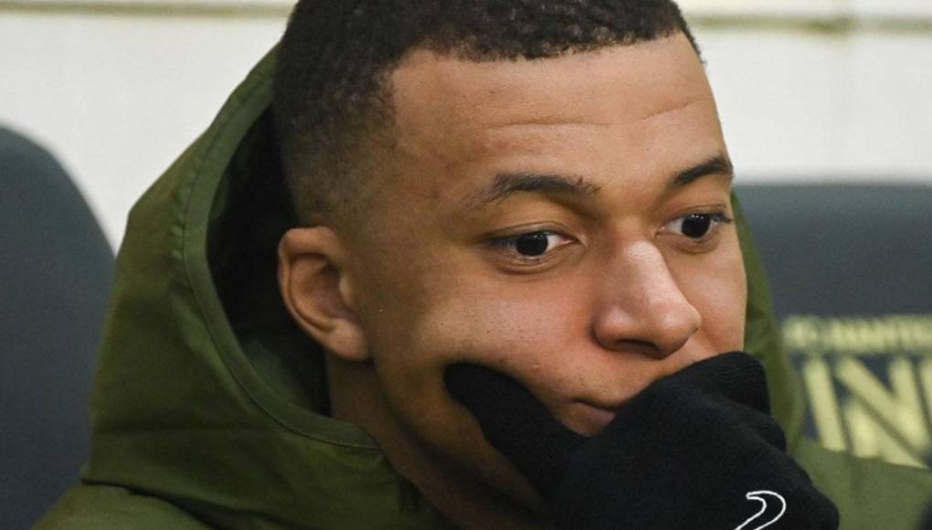 La noticia recorrió el mundo rápidamente, cerrando así varías hipótesis que se barajaban sobre el futuro más próximo de Mbappé.