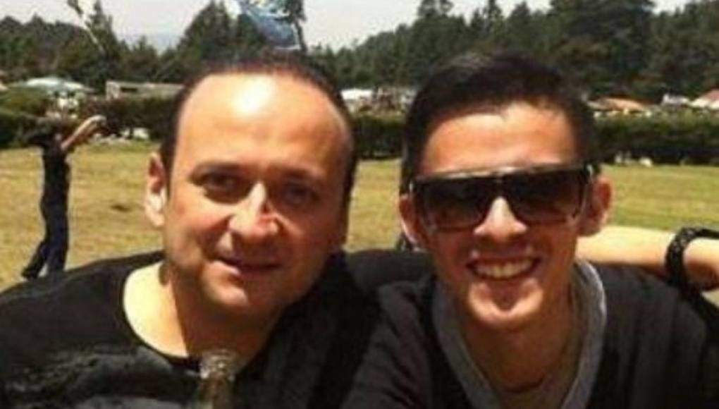 En 2012, Lalo lloró la muerte de Ranferi Aguilar, su pareja de ese entonces. El novio del actor perdió la vida a los 28 años por complicaciones de una neumonía.