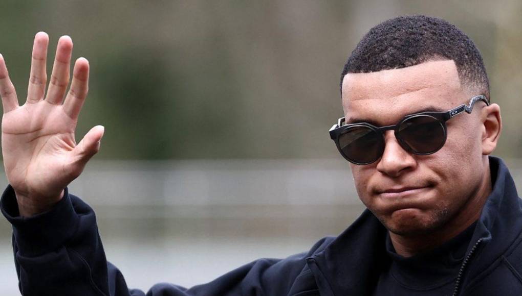 El periodista español Ramón Álvarez ha revelado detalles del contrato de Mbappé con el Real Madrid.