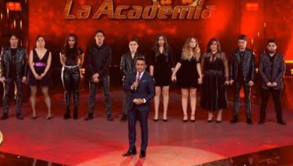 Fue el propio presidente de TV Azteca, Ricardo Salinas Pliego, quien posteó una fotografía donde terminó con todas las especulaciones y mostró de forma oficial parte del elenco de esta nueva generación. En ese sentido, el panel de críticos queda integrado de la siguiente manera. 