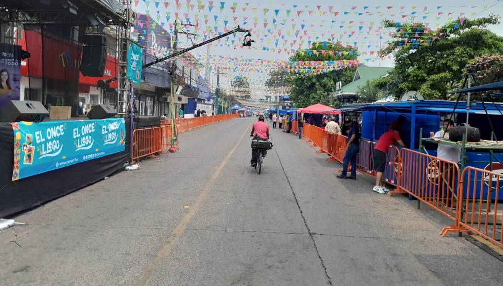 Durante las últimas dos semanas se desarrollaron 19 carnavalitos en diferentes barrios y colonias finalizando ayer con el de barrio La Isla, el más esperado.