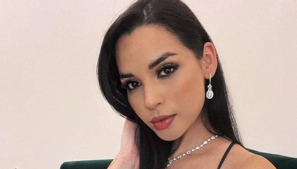 Joselinn Silver es una bella modelo catracha que participó en 2013 por la corona de Nuestra Belleza Latina, y representó a Honduras.