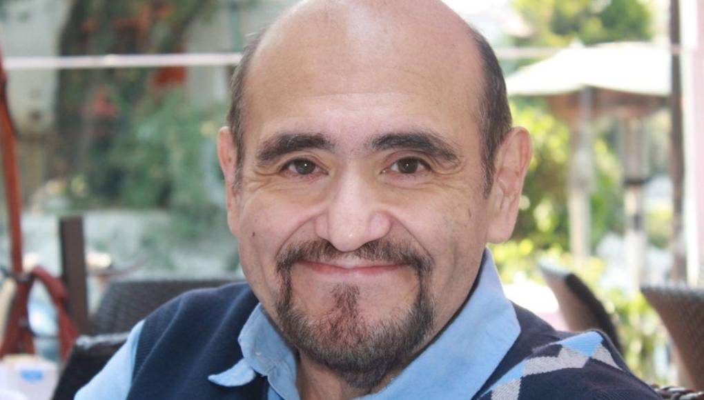 Edgar Vivar sufrió una fuerte caída mientras grababa la serie “Vecinos”.