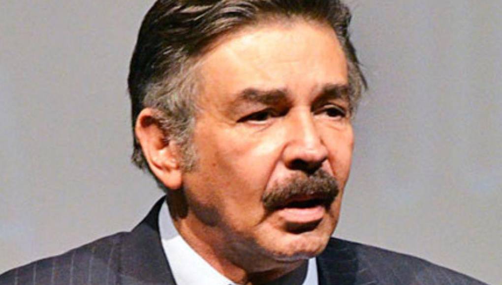 Jorge Ortiz de Pinedo es un reconocido actor de 51 años. En los últimos años el actor ha presentado fuertes problemas respiratorios por el tabaquismo. Hace unos meses confesó que fue diagnosticado con Enfermedad Pulmonar Obstructiva Crónica.