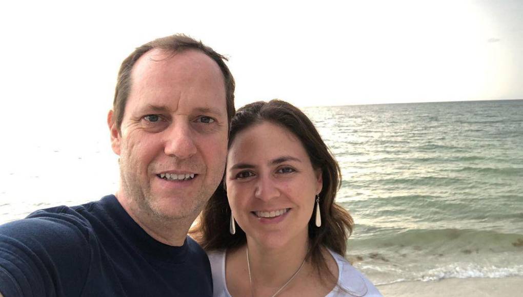 Paco admitió que al inicio de su relación decidieron mantener su noviazgo en secreto debido al miedo que tenían de cómo sus familiares podrían reaccionar ante el amor que sentía con su hermanastra Ethel.