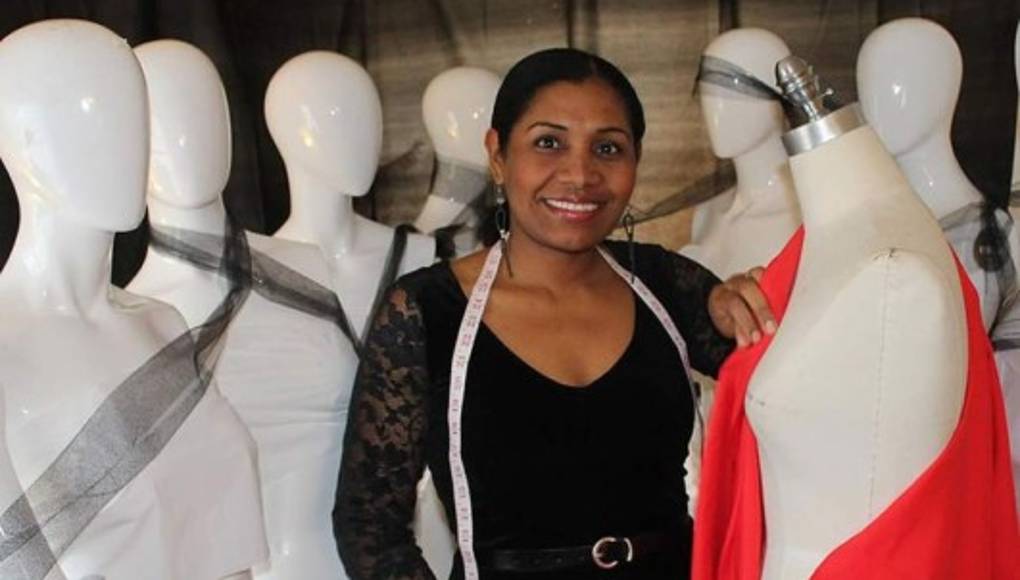Modista hondureña es nominada al premio 'Noble Woman' en Estados Unidos